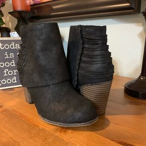 Fergalucious Booties